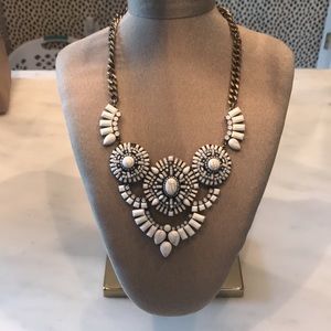Loft White Necklace
